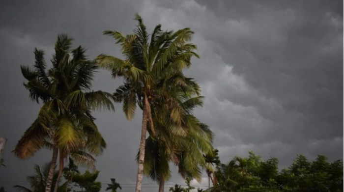 সন্ধ্যার মধ্যে দেশের ৭ জেলায় ঝড়ের আভাস