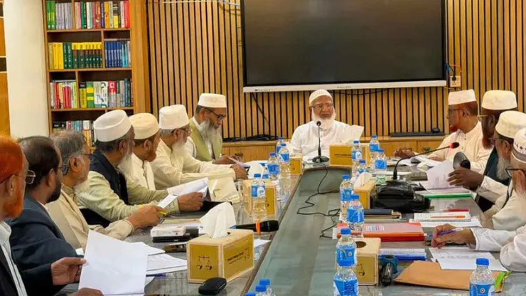 সীমান্তে পুশইন ও রাজনৈতিক হত্যাকাণ্ড নিয়ে আলোচনা
