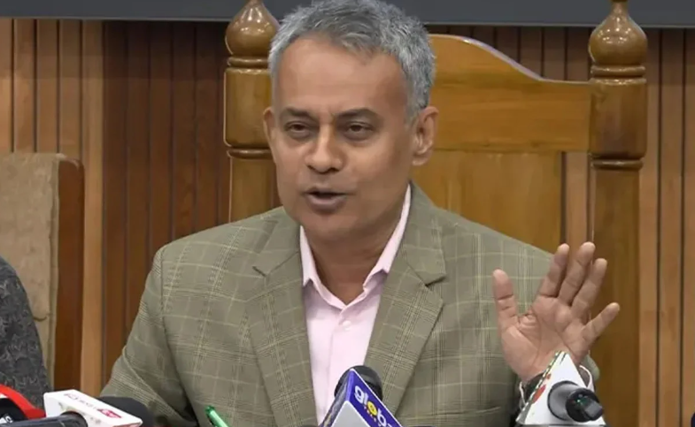 গাবতলী ও সায়েদাবাদ বাস টার্মিনাল কোথায় স্থানান্তর হবে, জানালেন সড়কমন্ত্রী
