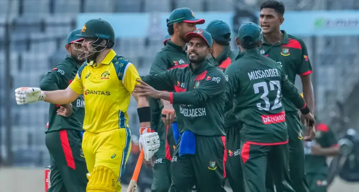 ইংলিসের সঙ্গে আগ্রাসী আচরণের শাস্তি পেলেন নাহিদ