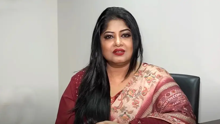 হঠাৎ আলোচনায় মৌসুমীর ‘বিচ্ছেদ বেদনা’