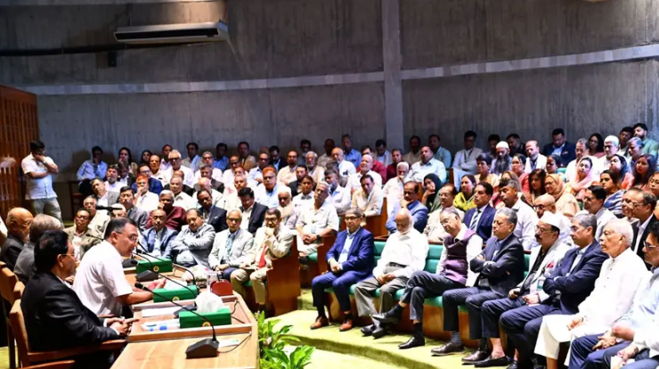 রাষ্ট্রপতি নির্বাচনের আগে বিএনপির সরকারদলীয় সভা