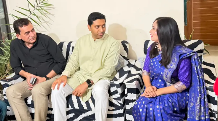 চায়ের আড্ডায় নাগরিকদের কথা শুনলেন ববি হাজ্জাজ, নিলেন উদ্যোগ