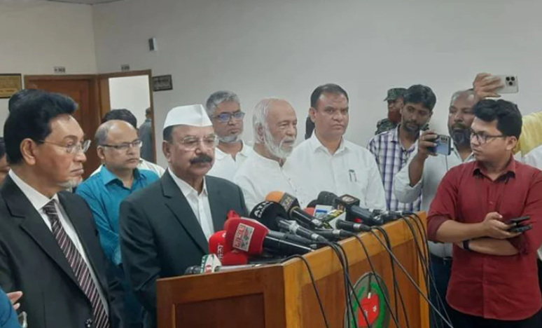 রাষ্ট্রপতি নির্বাচনের আগে ৭০ অনুচ্ছেদের প্রশ্ন অবান্তর: গয়েশ্বর