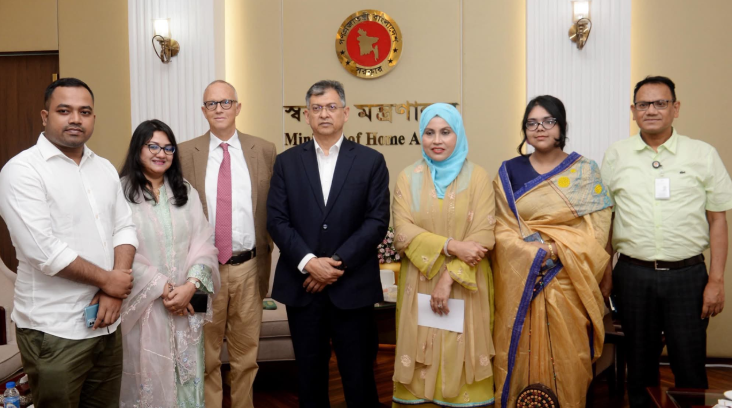 বাক-স্বাধীনতা ও ব্যক্তিগত সুরক্ষা নিশ্চিতে সরকার সচেতন: স্বরাষ্ট্রমন্ত্রী
