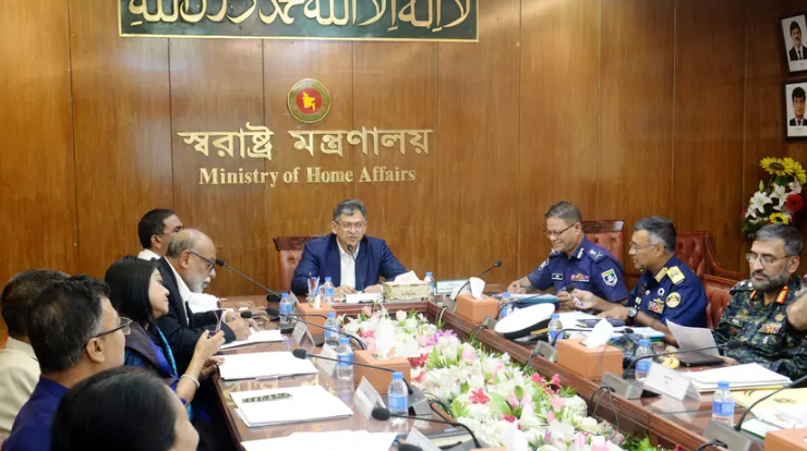 ঝুঁকিপূর্ণ মণ্ডপের সংবাদ পাওয়া যায়নি, পেলে তাৎক্ষণিক ব্যবস্থা