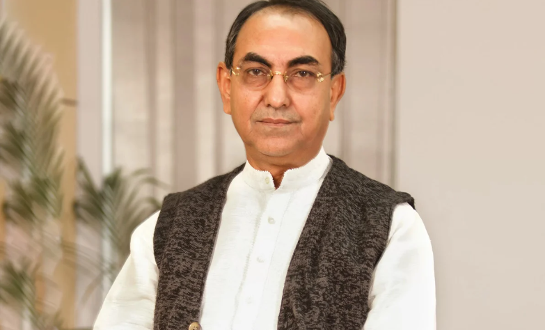 চিকিৎসা শেষে আজ রাতে দেশে ফিরছেন মির্জা আব্বাস